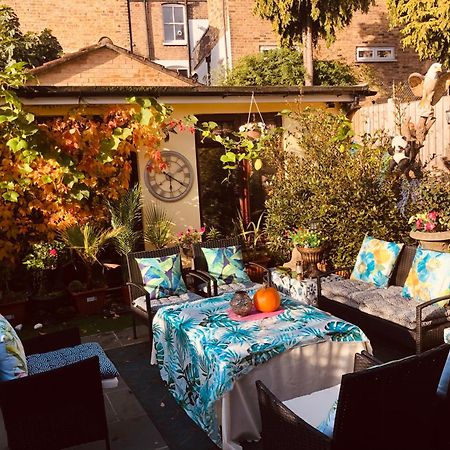 Cheerful 4 Bedroom House With Garden Free Parking London Exterior foto