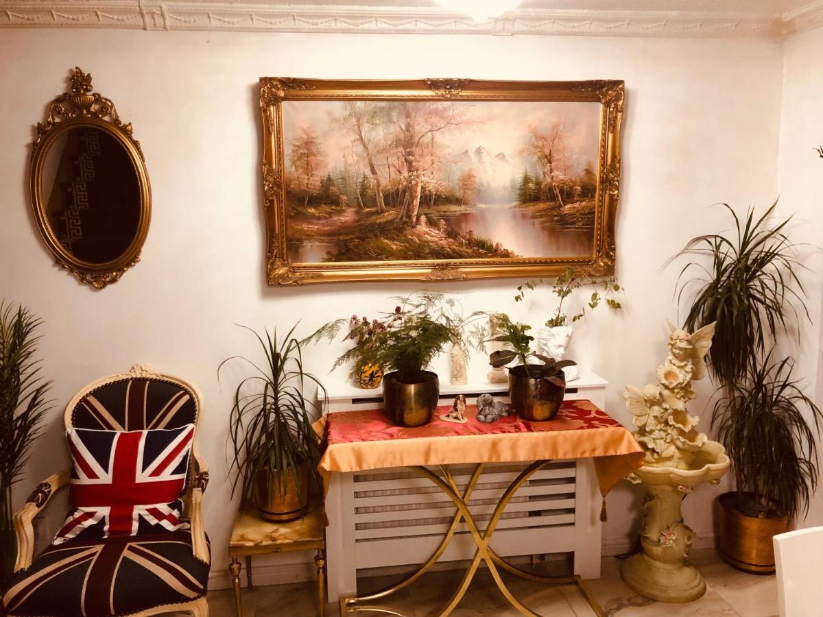 Cheerful 4 Bedroom House With Garden Free Parking London Exterior foto